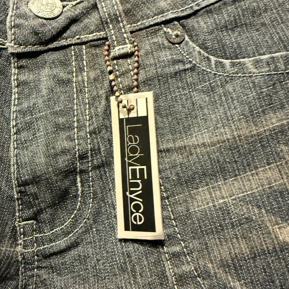 Lady Enyce Women's Square Stitch Jeans Dark Wash Low Rise Size 28 MSRP 71.00 - Picture 2 of 10